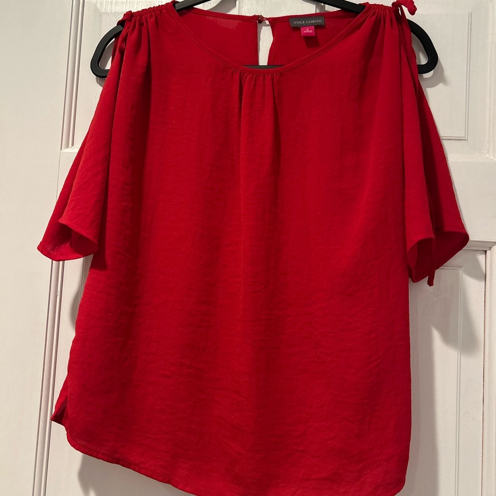 Vince Camuto Women's Red Off-Shoulder Blouse- Small